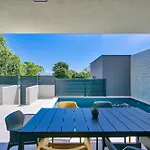 Coastal Charm With Private Pool