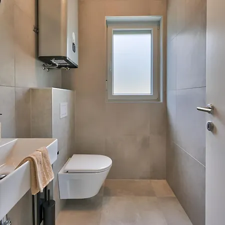 Coastal Charm With Private Pool Villa Liznjan